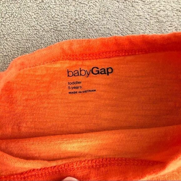 Baby Gap Short Sleeve Ringer Tee w/ Surf graphic - Picture 3 of 4